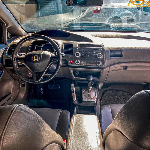 Imagem 12 de 13 de Honda Civic