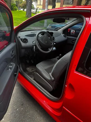 Renault Twingo Ii 1.2l