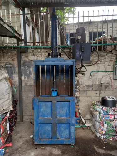 Prensa Hidráulica Para El Reciclaje (Usado)