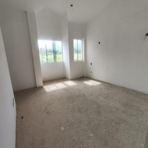En Venta Townhouse En Obra Gris En Res Vista Al Golf En Villas De San Diego Country Club Foth-538