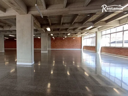Local En Arriendo En Guayabal. Cod A775636