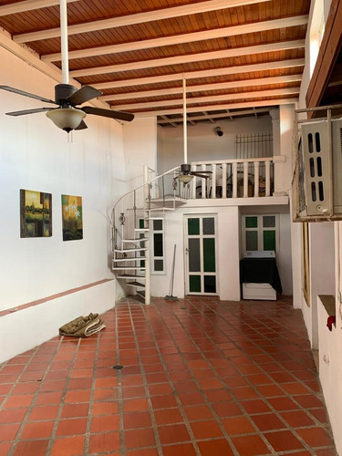 Imagen 9 de 11 de Meza Inmuebles Vende Casa En Corinsa Colonial 04243257753