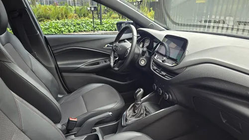 Chevrolet Onix 1.0T Rs Mt