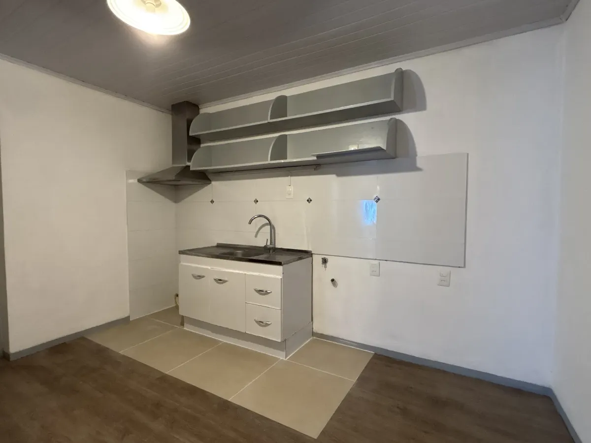 Alquiler Apartamento Duplex Tipo Casa 4 Dormitorios En Aguada · Photo 4