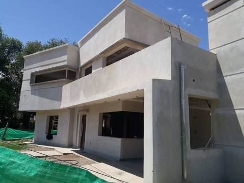 Casa En Venta En Juana Koslay
