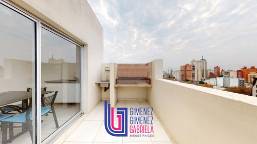 Alquiler 16 E/ 45 Y 46 1 Dormitorio Con Cochera