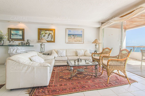 Imagen 4 de 22 de Penthouse Frente Al Puerto De Punta Del Este