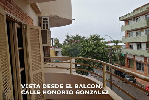 Imagen 12 de 14 de Vendo Departamento De 3 Habitaciones Y Un Baño. America Ii.