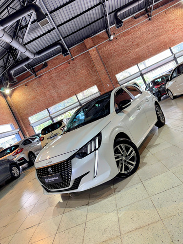 Peugeot 208 1.6l Feline Tiptronic