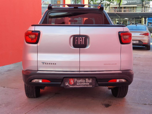 Imagem 6 de 12 de Fiat Toro Endurence 1.8 16v Flex Aut