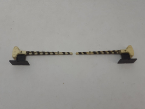 Imagen 2 de 5 de Nico 2 Barreras Moviles Para Escala 1:64 (apm 69)