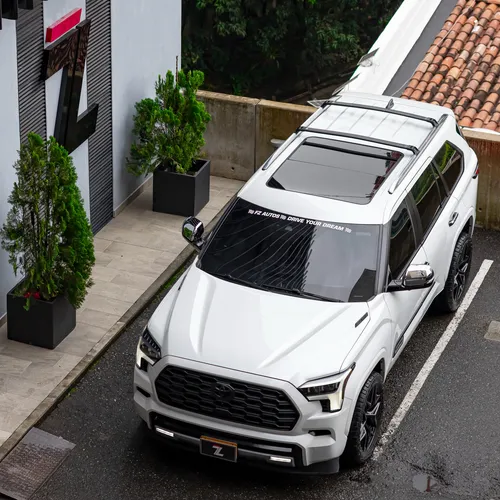 Toyota Sequoia Capstone 3.4 B2+ 2024