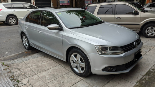 Volkswagen Vento 2.5 Luxury 170cv 2011