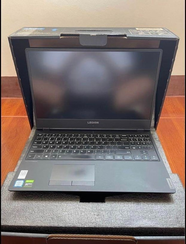 Imagen 2 de 6 de Legión Y740: Intel Core I7 15.6 16gb Ddr4, 256gb