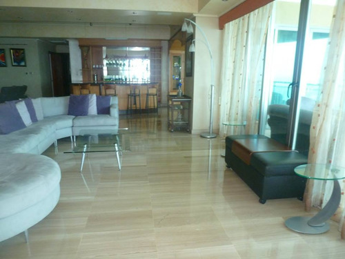Imagen 10 de 13 de Malecon Center Vista Al Mar, Tres Habitaciones Us$325,000