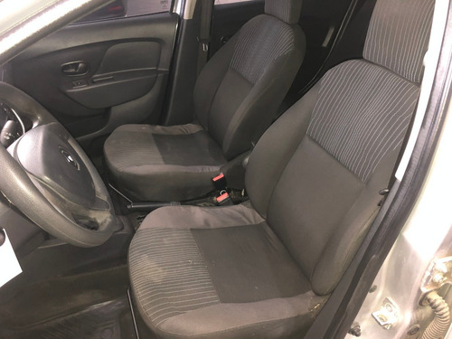 Renault Logan 1.6 Authentique Plus Full Gnc 2017 Financiamos