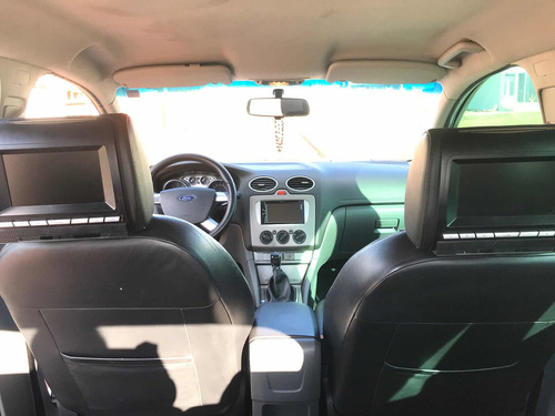 Ford Focus 1.6 Gl Flex 5p 2011