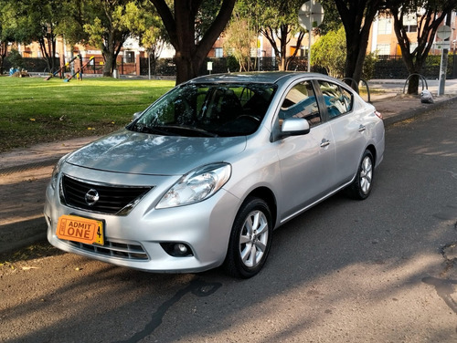 Nissan Versa 1.6 Advance