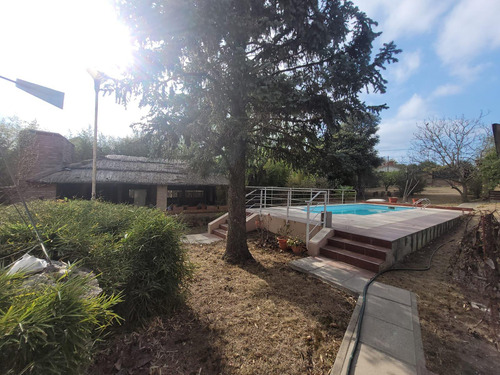 Vendo Espectacular Casa, 6 Ambientes, 1500 M2 De Terreno. Villa Edén, La Falda