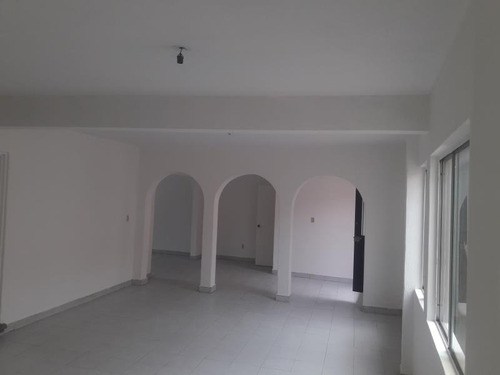 Depa En Chipitlan; Planta Baja De 2 Recamaras, Estudio, 1 Garaje ... 5,000