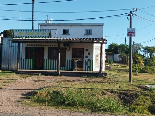Local Comercial Y Casa De Dos Plantas