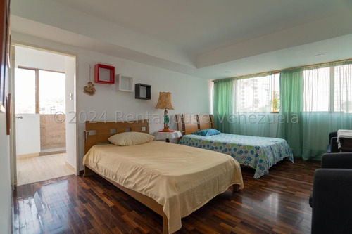 Apartamento En Venta En La Tahona Penthouse Ph Terraza Pozo De Agua Parrillera Vista Panoramica Angela Tochon Apartamentos Caracas