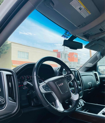 GMC Sierra 5.3 Crew Cabina All Terrain 4x4 Mt