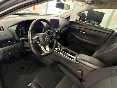 Nissan Sentra 2.0 Advance Cvt