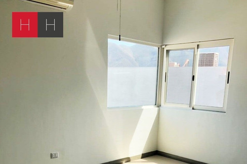Casa En Venta La Toscana 2do. Sector Al Sur De Monterrey