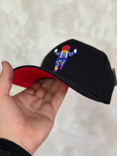 Gorra nike letras chinas 2025