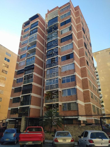 Hermoso Y Amplio Apartamento En Los Palos Grandes