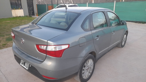 Imagen 3 de 15 de Fiat Grand Siena 2014 1.6 Essence 115cv