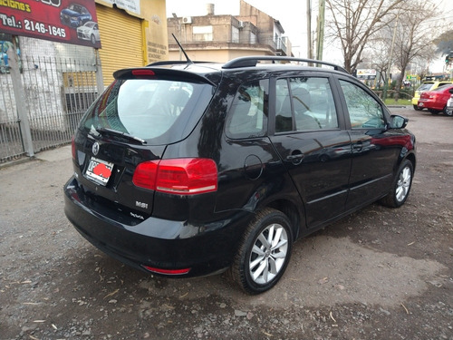 Volkswagen Suran 1.6 Highline 101cv 2015