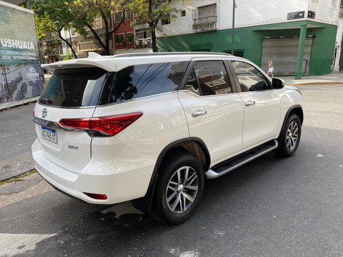 Toyota Sw4 2.8 Srx 177cv 4x4 7as At 2018