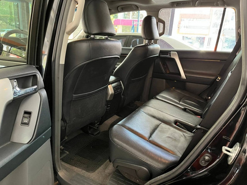 Imagen 17 de 18 de Toyota Land Crusier Prado Vx 4.0 At 7 Asientos.segunda Mano
