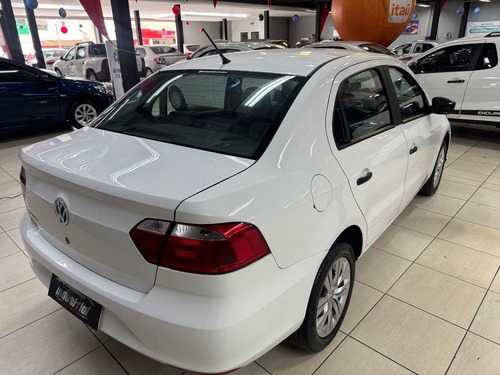 Volkswagen Voyage 1.6l Mb5