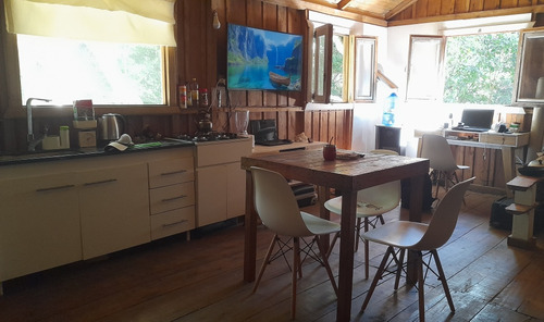 Casa Y Hospedaje Con Arroyo En Saltos Del Moconá