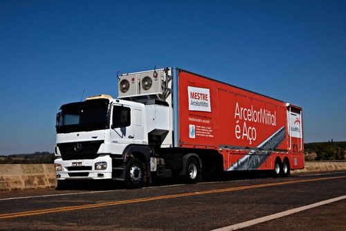 Imagem 1 de 8 de Carreta De Eventos Truckvan