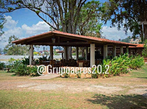 En Venta Estupendas Propiedades En Club De Campo. Of.