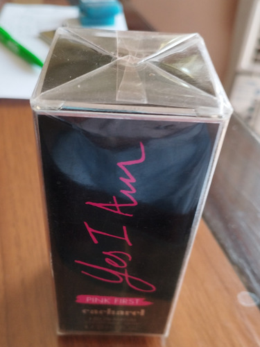 Yes I Am Pink First Cacharel Eau De Parfum 30 Ml