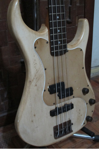 Bajo Axl Badwater Presicion Jazz Bass 4 Cuerdas Como Nuevo