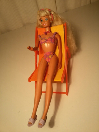 Barbie + Traje De Baño Y Accesorios - Original Mattel