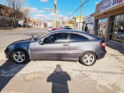 Imagen 5 de 14 de Mercedes Benz C200 Kompressor 2.0 Año 2005 - Ingrassiaautos