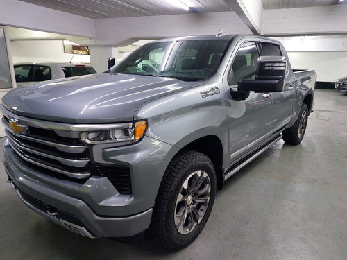 Chevrolet Silverado 5.3 V8 High Country