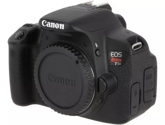 Canon Réflex T5i Kit Completo. Incluye Tarjeta Y Bolso.