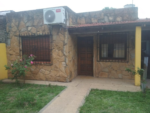 Vendo Casa Para 2 Familias Con Esc Esc. Prop Contado