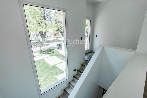 Imagen 14 de 30 de Venta Casa 5 Ambientes En La Cesarina - Barrio Cerrado - Barrio Privado - Country