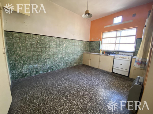 Imagen 8 de 11 de Venta De Casa 4 Ambientes Con Fondo Libre En Villa Dominico (28747)