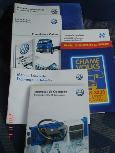 Imagem 7 de 9 de Vw 8150 Worker 2004 Bau Chapeado 5,5m