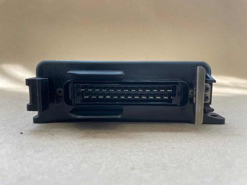 Computadora Ecm Jetta Golf Audi 1985-87. 811 906 264 A (Usado)